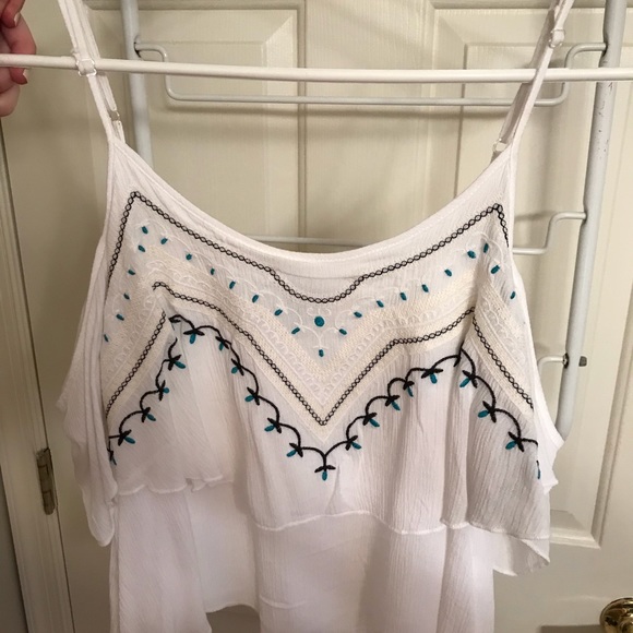 Off the Shoulder Pattern Tank Top - Picture 2 of 4
